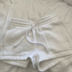 aritzia sweat shorts
